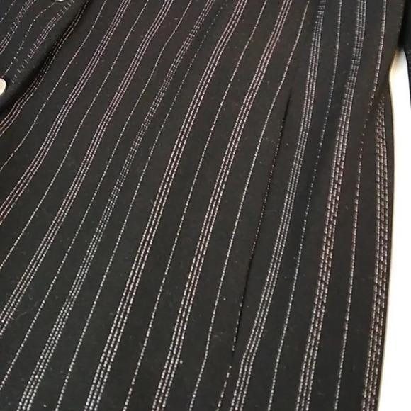 Liz Claiborne Collection black, silver pinstripe, pockets, blazer jacket - Picture 4 of 10